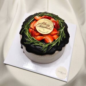 ( Christmas Edition ) Chocoberry Cake